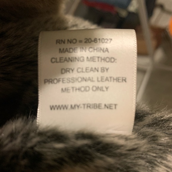 MY TRIBE Leather Vest - Picture 7 of 8
